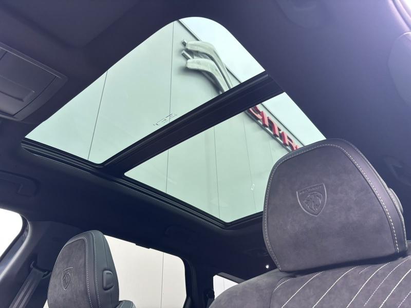 Image de la voiture Peugeot 5008
