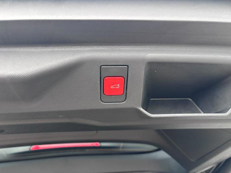 Image de la voiture Peugeot 5008