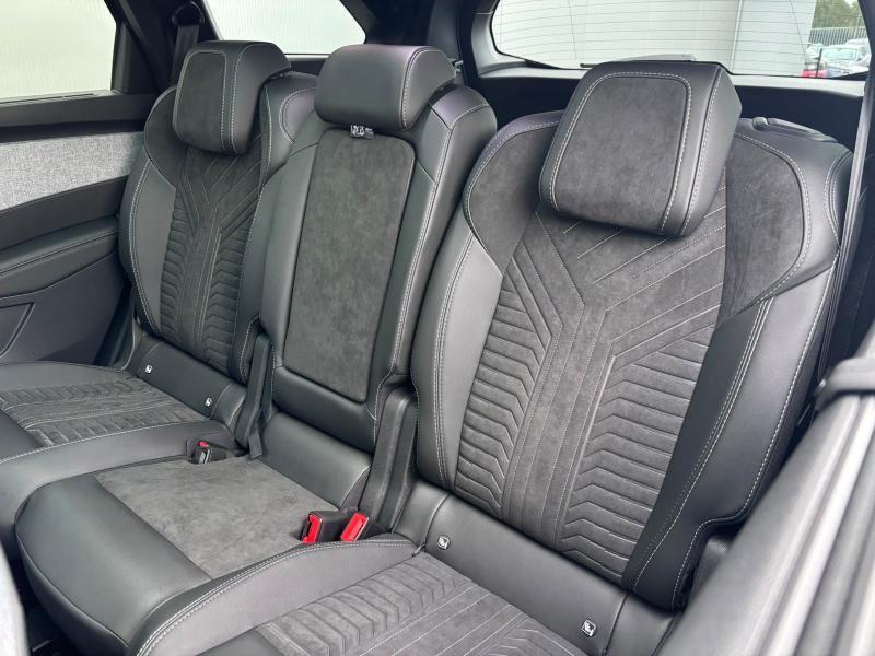 Image de la voiture Peugeot 5008