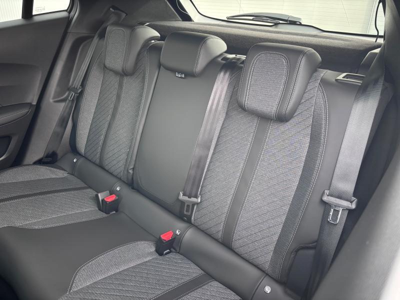 Image de la voiture Peugeot 2008