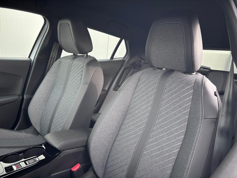 Image de la voiture Peugeot 2008