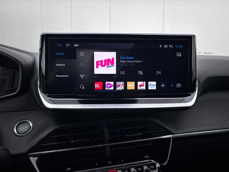 Image de la voiture Peugeot 2008