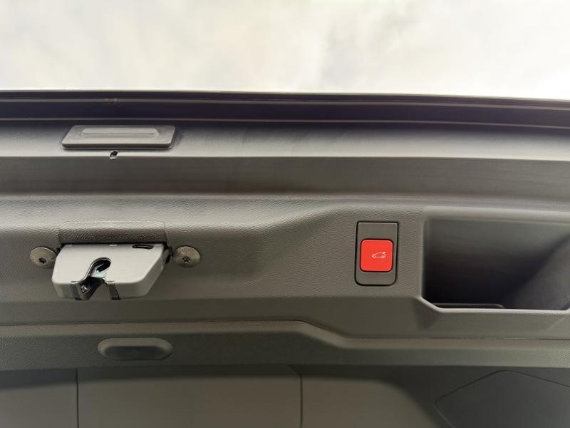 Image de la voiture Peugeot 5008